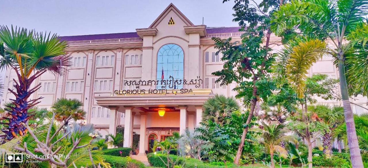Glorious Hotel Кампонгтхом Экстерьер фото